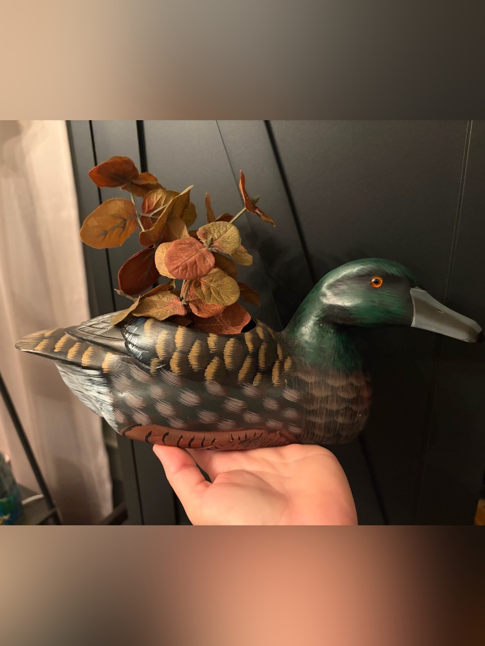 Wooden duck decor